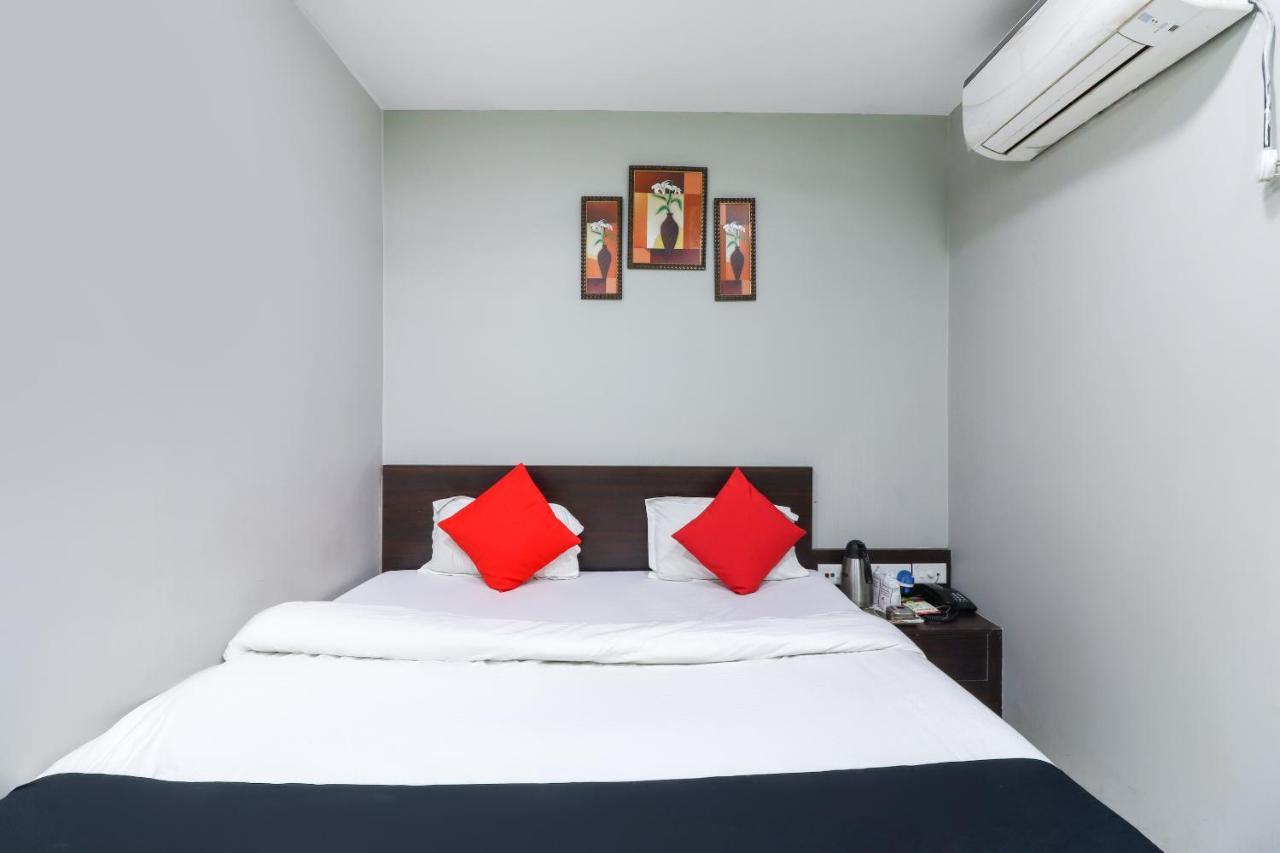 Capital O 70631 Hotel Dwarka International Darbhanga Zewnętrze zdjęcie