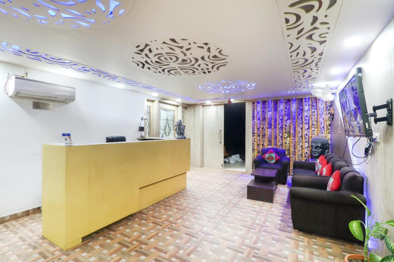 Capital O 70631 Hotel Dwarka International Darbhanga Zewnętrze zdjęcie