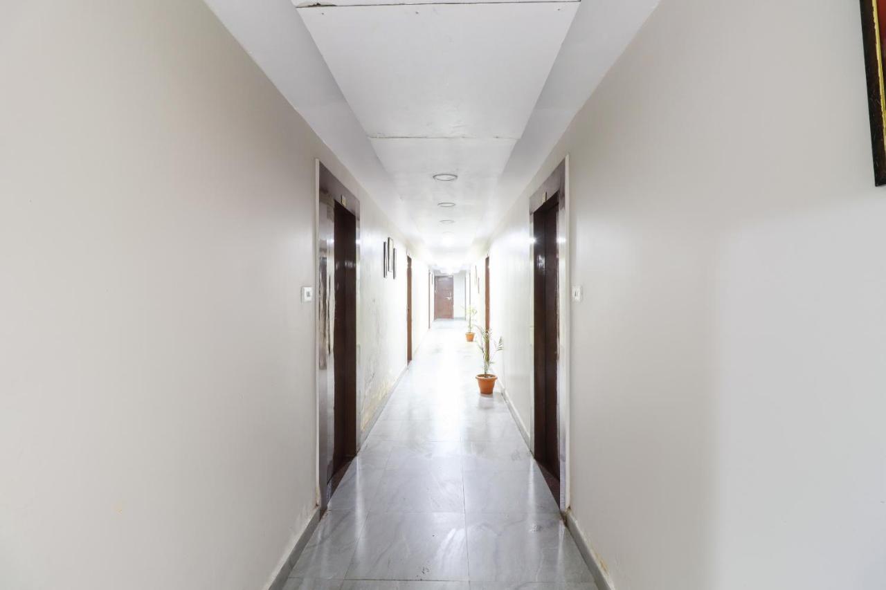 Capital O 70631 Hotel Dwarka International Darbhanga Zewnętrze zdjęcie